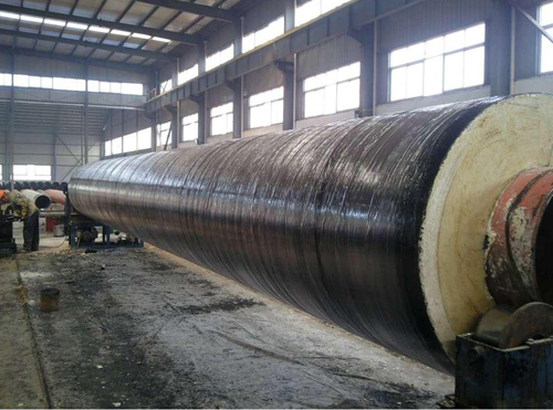 聚氨酯發泡保溫螺旋鋼管生産現場